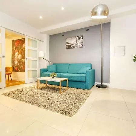 Apartment Moderne Et Elegant A 5 - 4p *