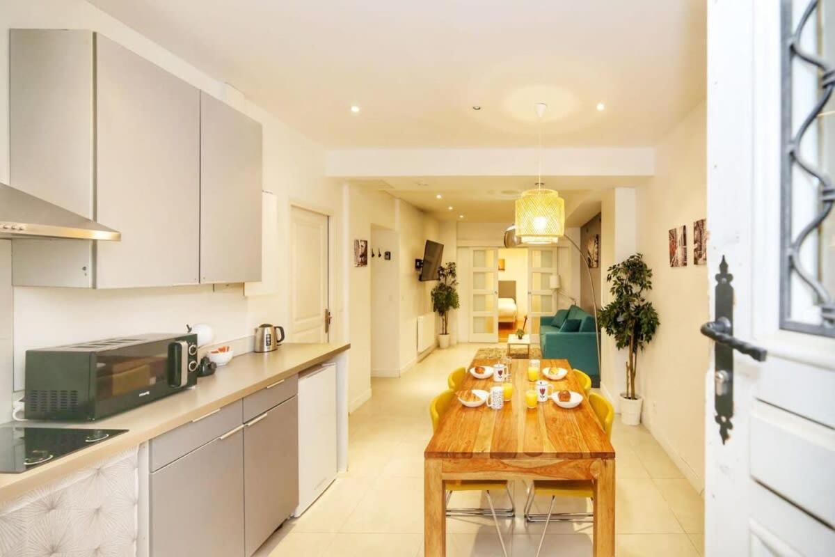 Apartment Moderne Et Elegant A 5 - 4p